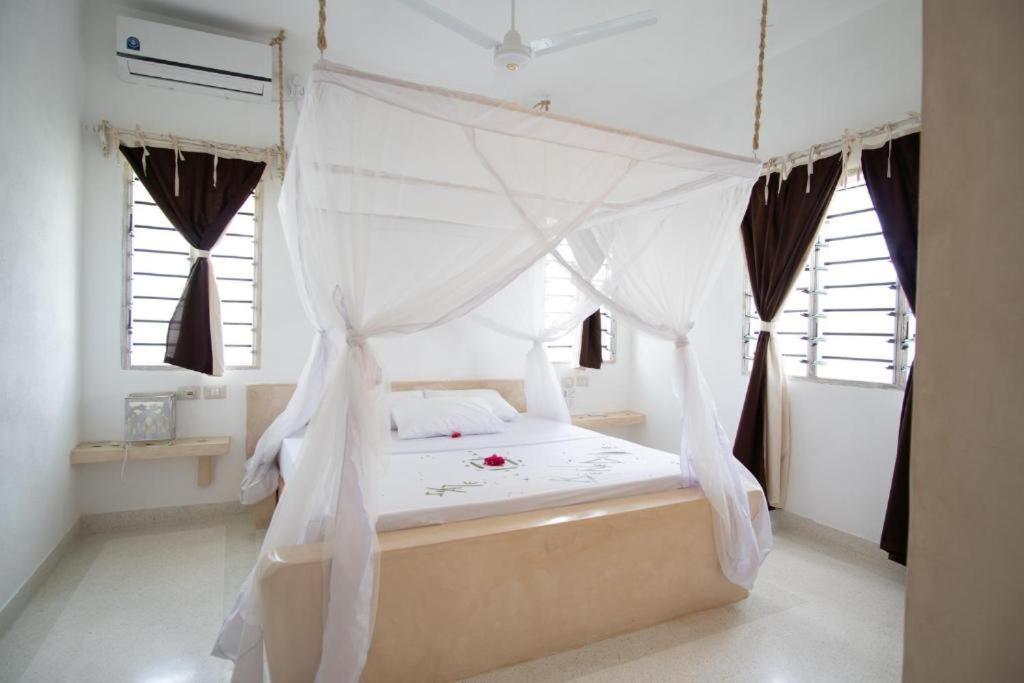 Rafiki Jua Resort Watamu Kültér fotó